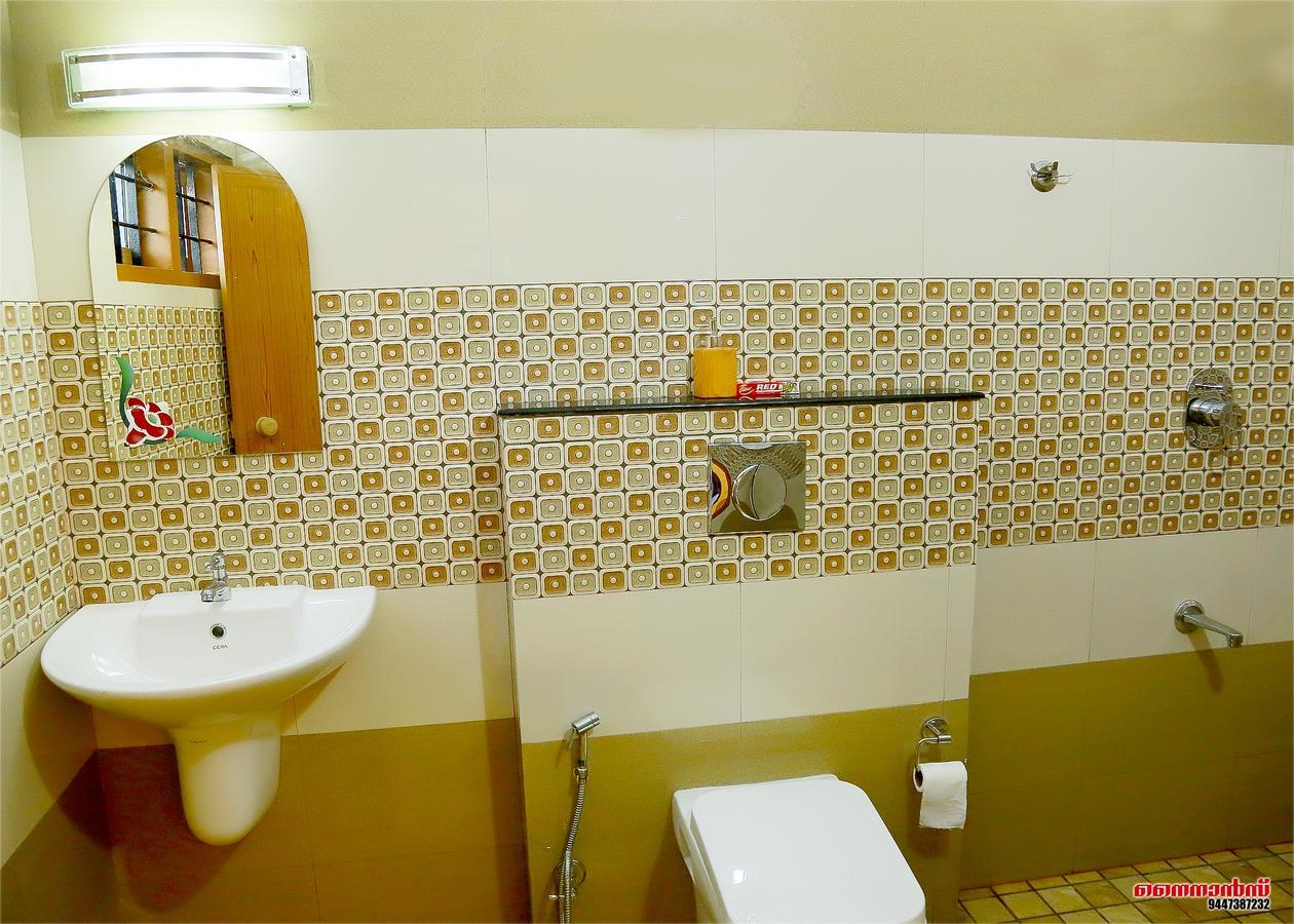 Holiday Villa Thekkady Eksteriør billede